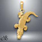 Load image into Gallery viewer, 14K Yellow Gold Moveable Alligator Pendant with Necklace Chain Options