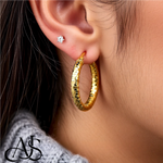 Load image into Gallery viewer, Gold Diamond-cut Texture Hoop Earrings - 10K, 14K Yellow Gold and 14K White Gold - Lightweight Thin 3mm