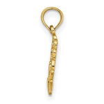 Load image into Gallery viewer, 14K Yellow Gold Engraved Claddagh In Scallop Circle Charm Pendant