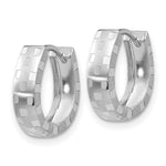 Load image into Gallery viewer, 14K White Gold Diamond Cut 4mm Patterned Hinged Hoop Earrings 14mm length