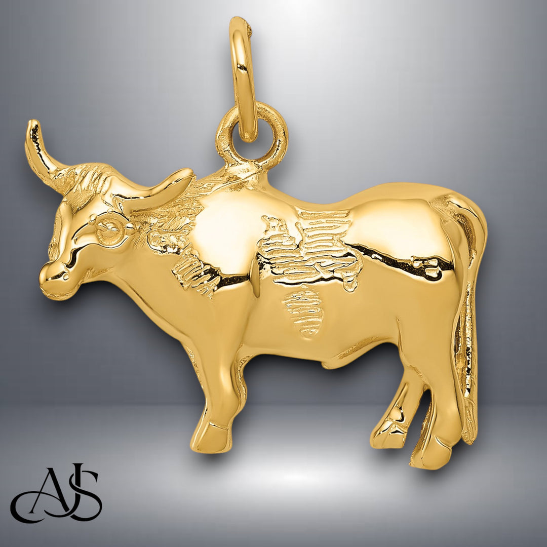 14K Yellow Gold Steer Pendant with Necklace Chain Options