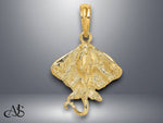 Load image into Gallery viewer, 14K Yellow Gold Stingray Charm with Necklace Chain Options
