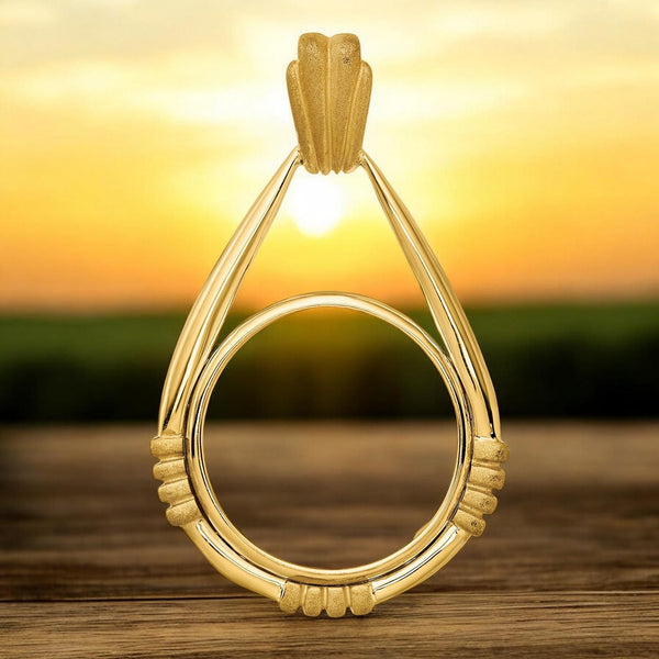14K Gold Teardrop Coin Bezel Mounting: Fluted Satin Station (16.5mm & 22mm)