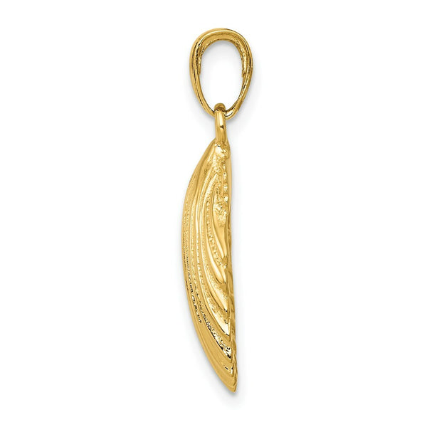 14K Yellow Gold Scallop Shell Pendant 15mm width