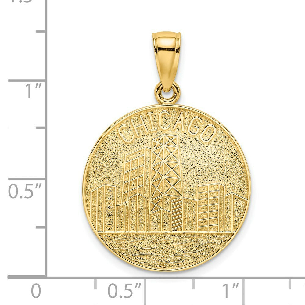 14K Yellow Gold Chicago Skyline On Round Disc