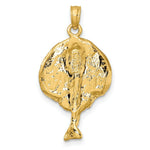 Load image into Gallery viewer, 14K Yellow Gold 2-D Round Stingray Charm Pendant
