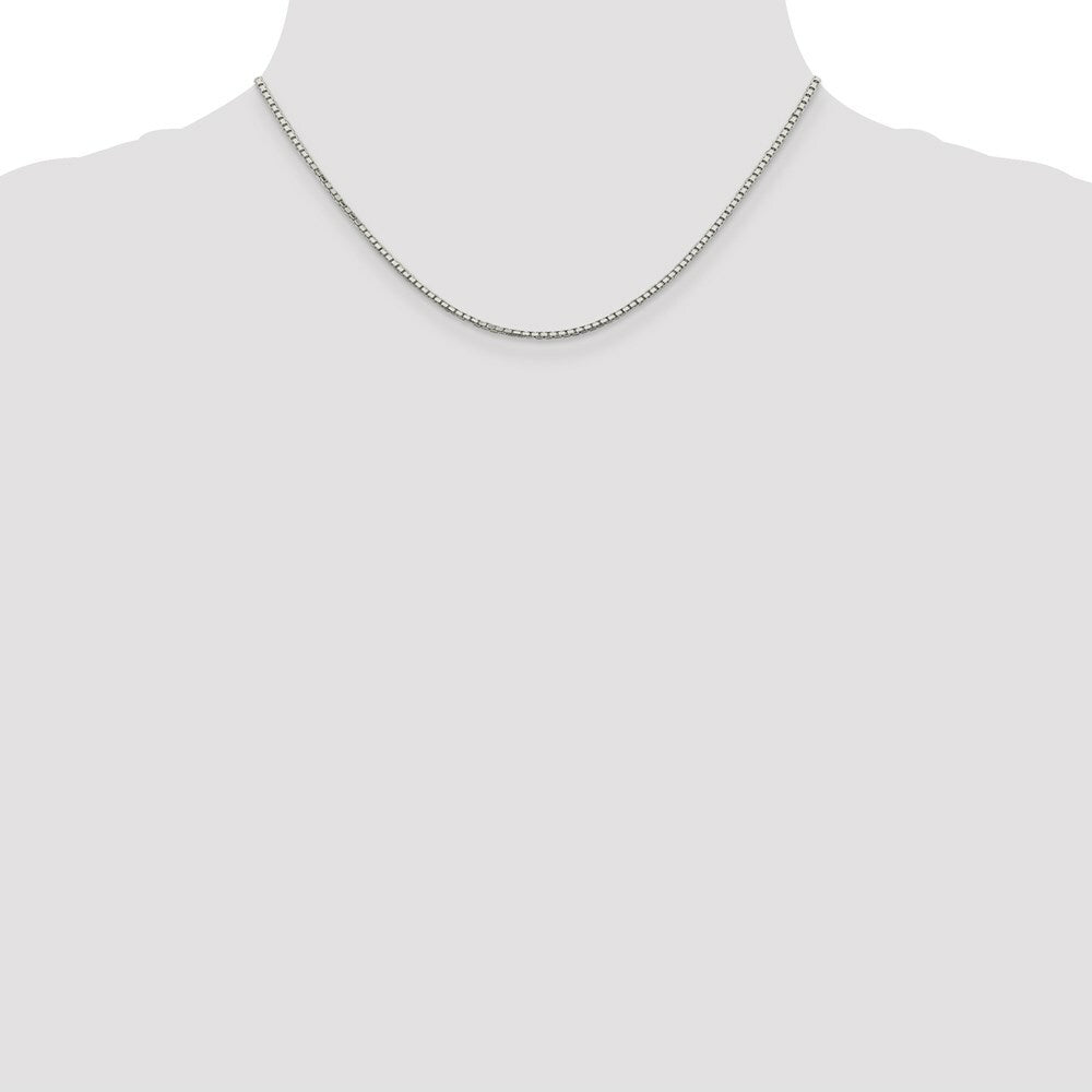 Sterling Silver Rhodium-plated 1.7mm 8 Sided Diamond-cut Mirror Box Chain