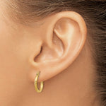 Load image into Gallery viewer, 14K Yellow Gold Satin &amp; Diamond-cut 2mm Round Tube Hoop Earrings 15mm length

