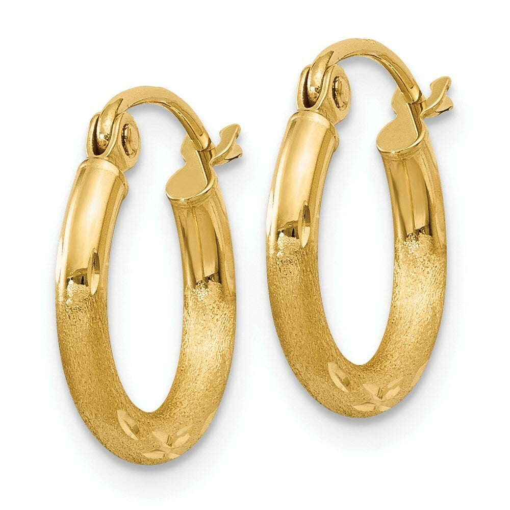 14K Yellow Gold Satin & Diamond-cut 2mm Round Tube Hoop Earrings 13mm length