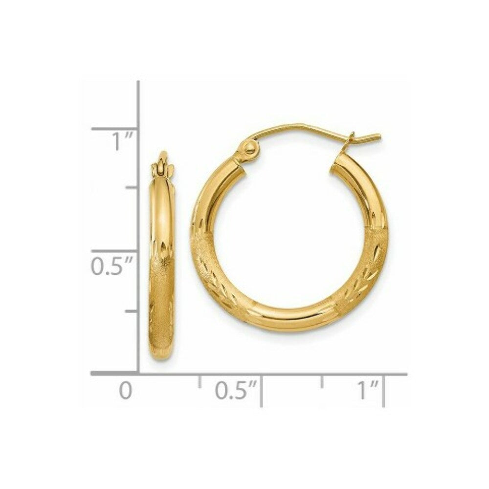 14K Yellow Gold Satin & Diamond-cut 2.5mm Round Hoop Earrings 16mm length