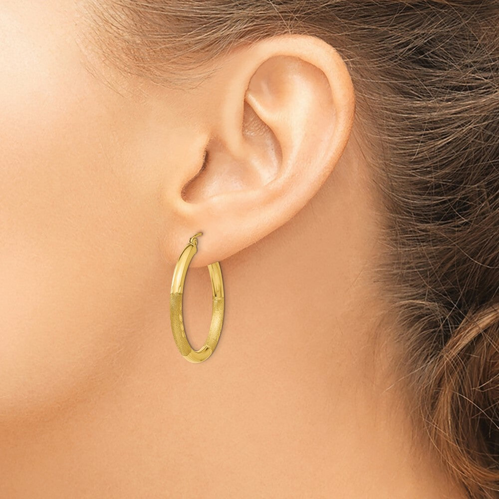 14K Yellow Gold Satin & Diamond-cut 3mm Round Hoop Earrings 30mm length