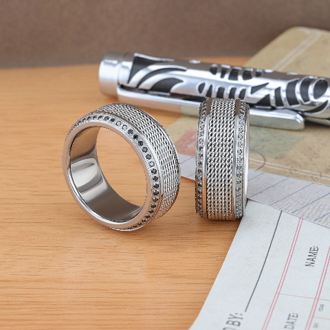 Mens Titanium Steel Chain Round Black Diamonds Wedding Ring - Polished Beveled Comfort Fit - 10mm Wide - Style name: GAUNTLET