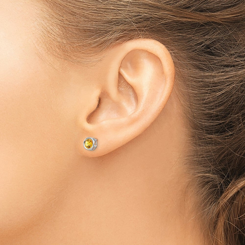 14k White Gold 5mm Bezel Citrine Stud Earrings, 9/10-Carat Gemweight