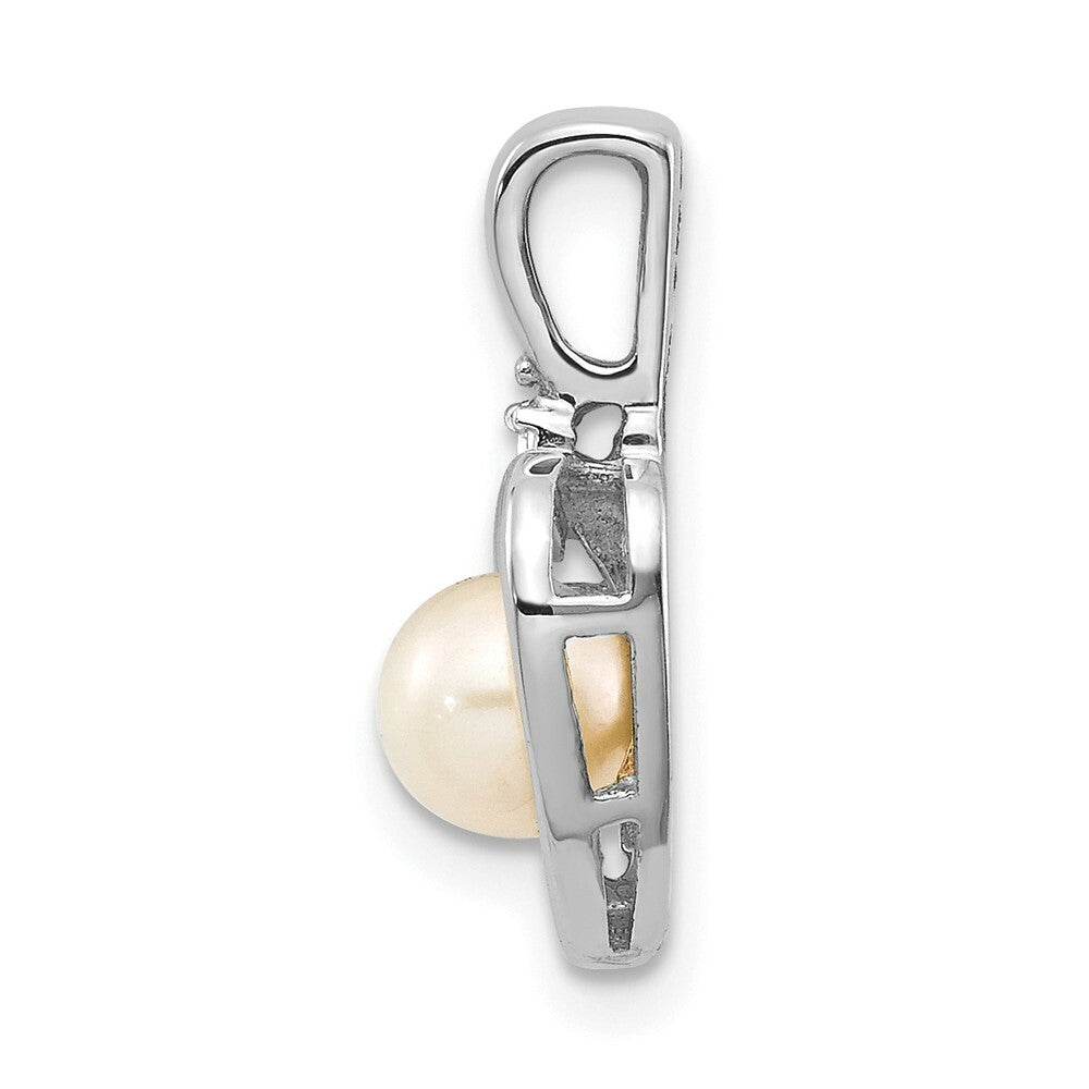 14K White Gold 7mm Genuine Freshwater Cultured Pearl Diamond Pendant